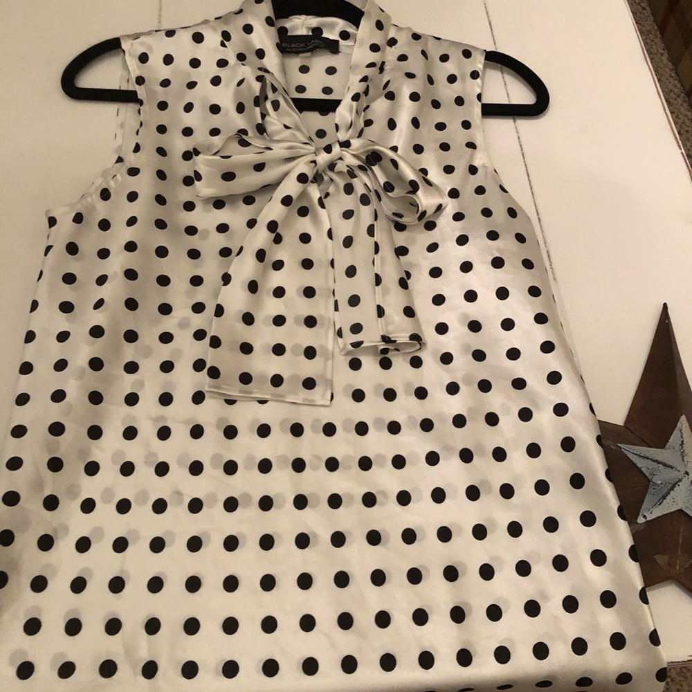 Just like New without tags/Evan-Piccone black & white polka dot soft jersey top.